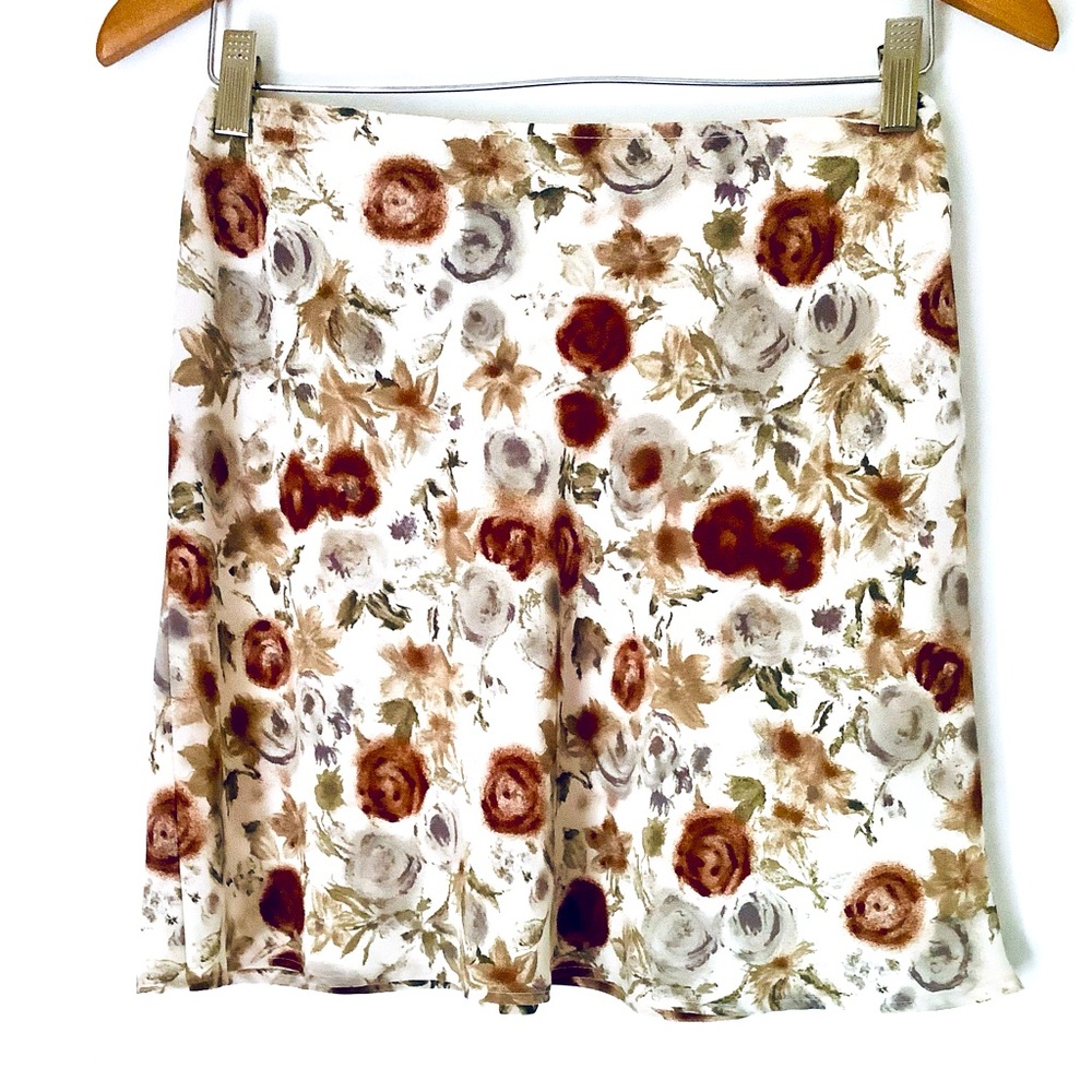N.O.E. Floral Skirt